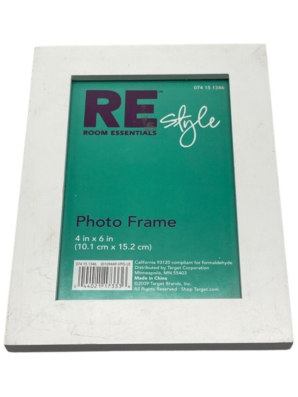 Re style photo frame white 2009 photo size 4" x 6" frame size 5.5" x 7.5" READ
